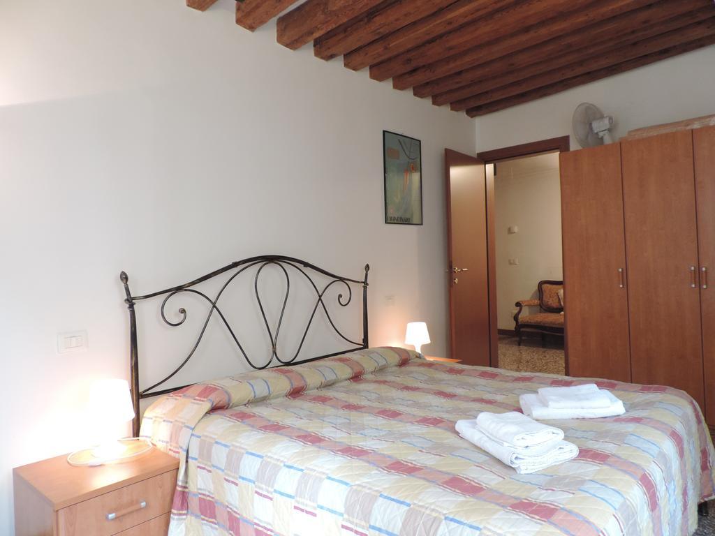 Apartamento San Bortolomio Veneza