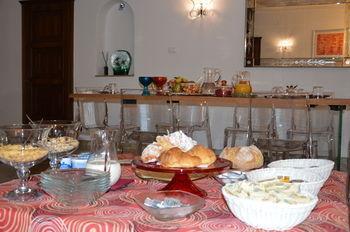 Ca' Del Cinema Bed & Breakfast 3*