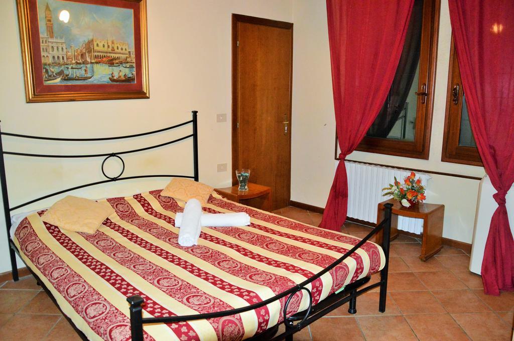 Rialto House Guest house