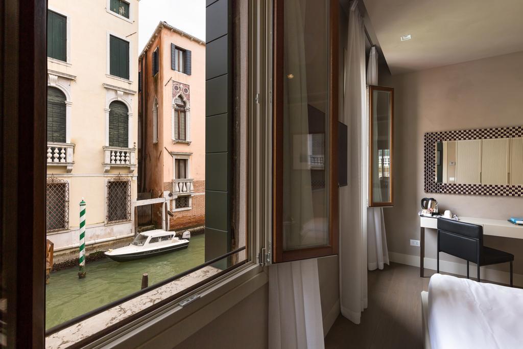 Liassidi Palace 4*