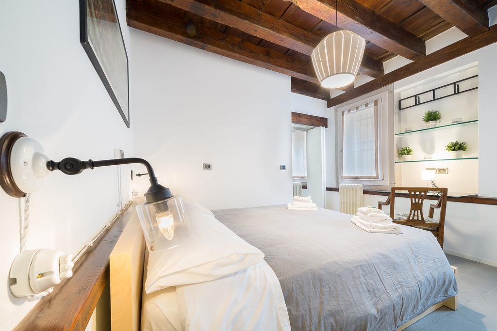 Ve.n.i.ce Cera Casa Santo Stefano Apartment *