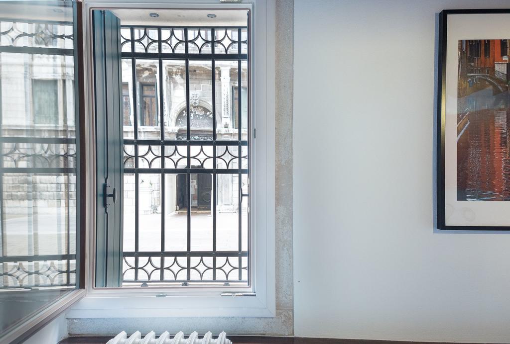 Ve.n.i.ce Cera Casa Santo Stefano Apartment Venice