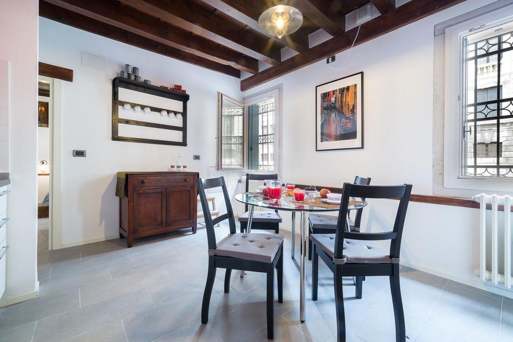 Ve.n.i.ce Cera Casa Santo Stefano Apartment