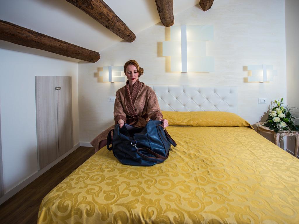 Ca' Lucrezia Guest house Venice