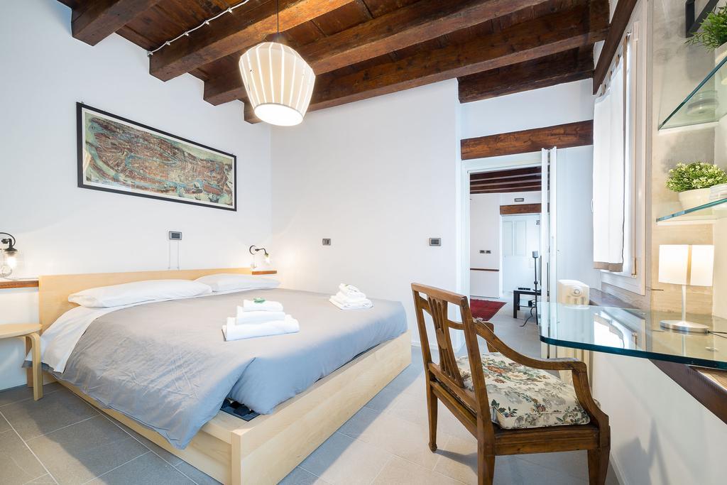 Apartment Ve.n.i.ce Cera Casa Santo Stefano Venice