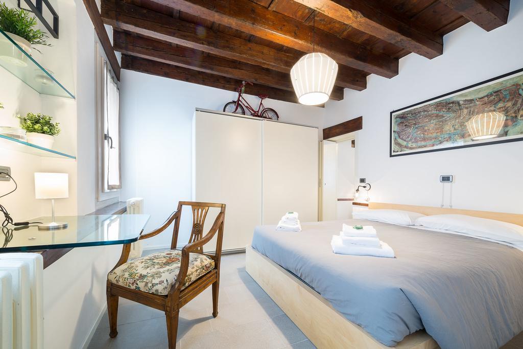 Apartment Ve.n.i.ce Cera Casa Santo Stefano