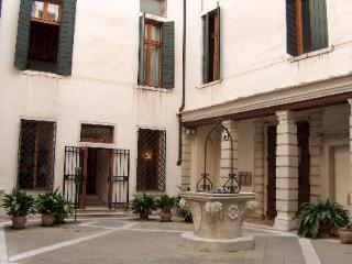Foresteria Levi 2* Venice