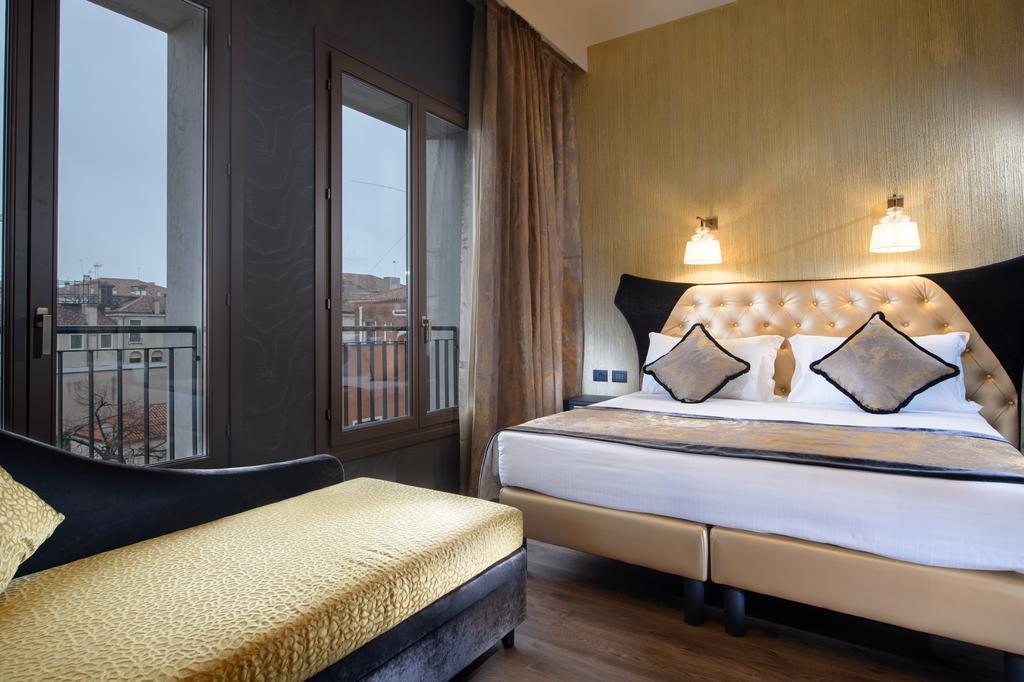 Palazzo Veneziano - Collection Hotel 4*