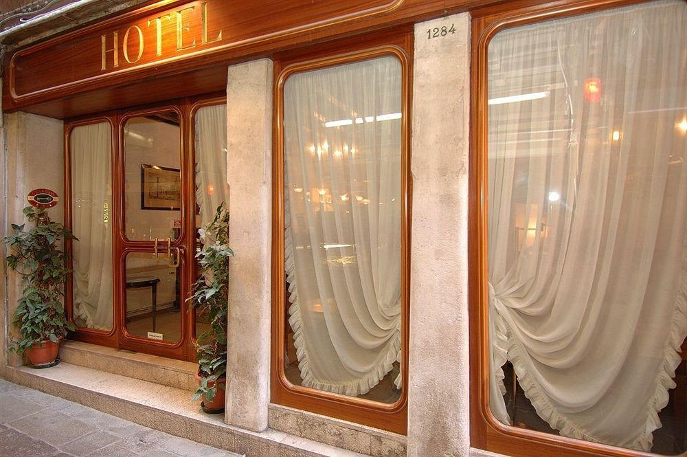 Hotel Casanova Venice