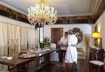 Ca' Della Corte Bed & Breakfast 2*