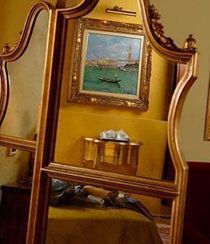 Best Windows 2* Venice