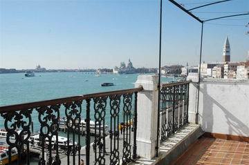 A Tribute To Music Residenza 3* Venice