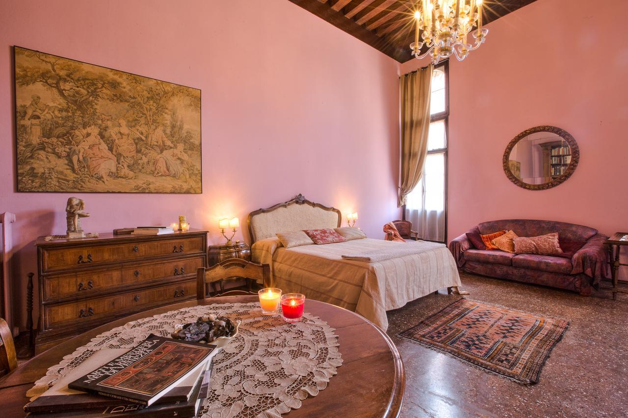 Ca' Della Corte Flats *