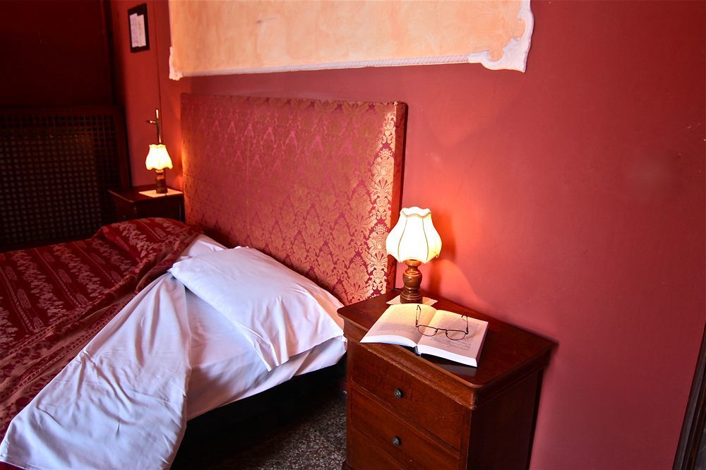 Palazzo Lion Morosini - Check In Presso Ai Santi Apostoli