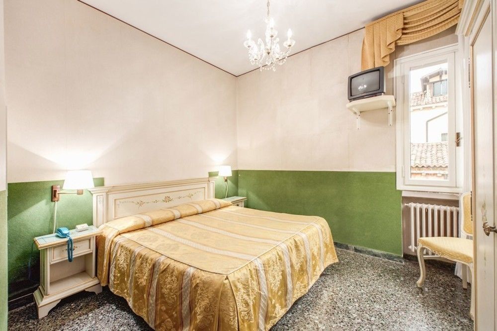 Basilea Hotel 3*