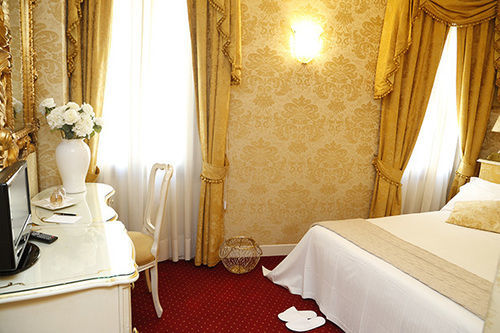 Casa Dei Cavalieri Apartment Venice