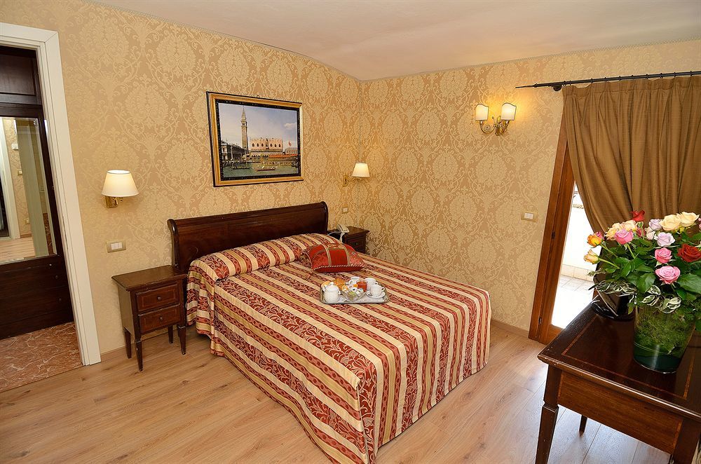 Residenza Goldoni Bed & Breakfast Venice