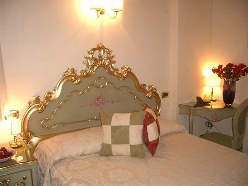 Al Ponte Mocenigo 3* Venice