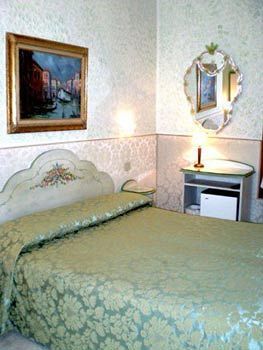 Hotel Hotel San Salvador Basic&Local 2 stars Hotel