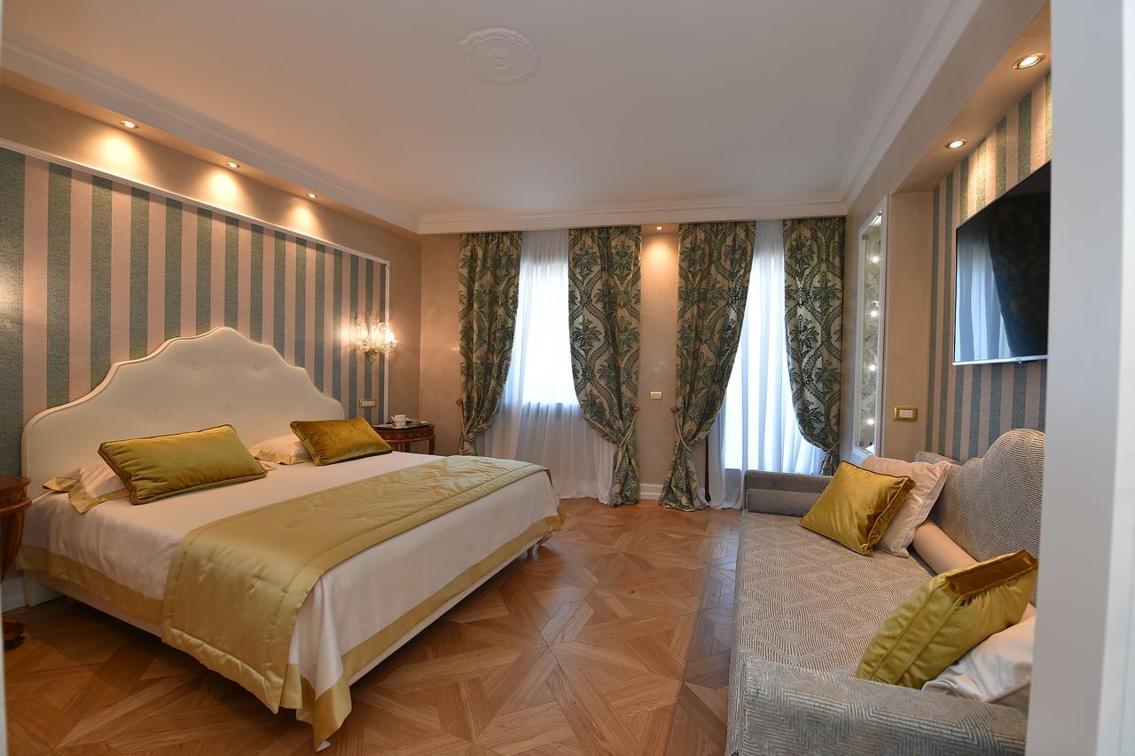 Savoia & Jolanda Hotel 4*