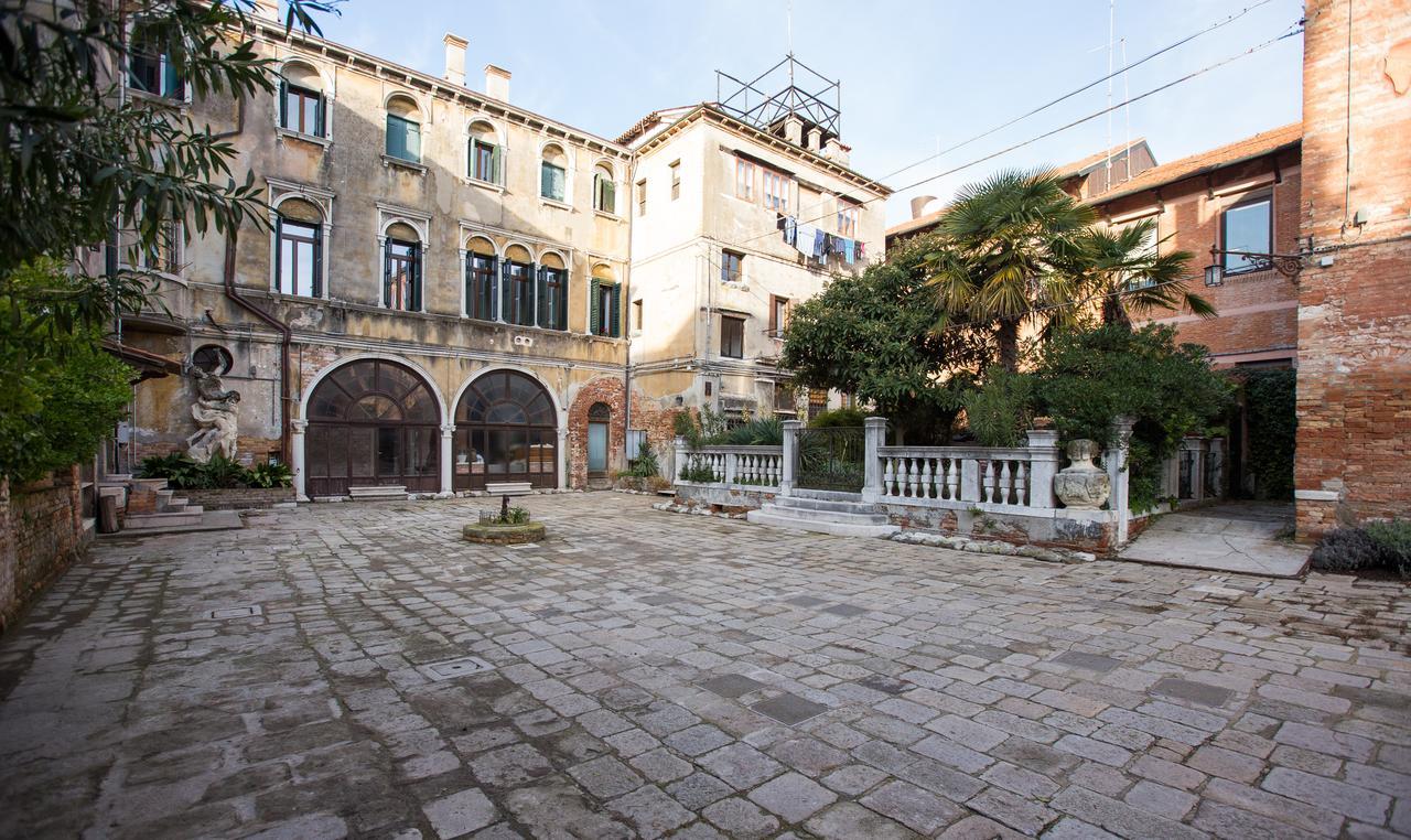 Ca' Della Corte Flats * Venice