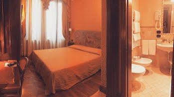 Palazzina Veneziana Guest house
