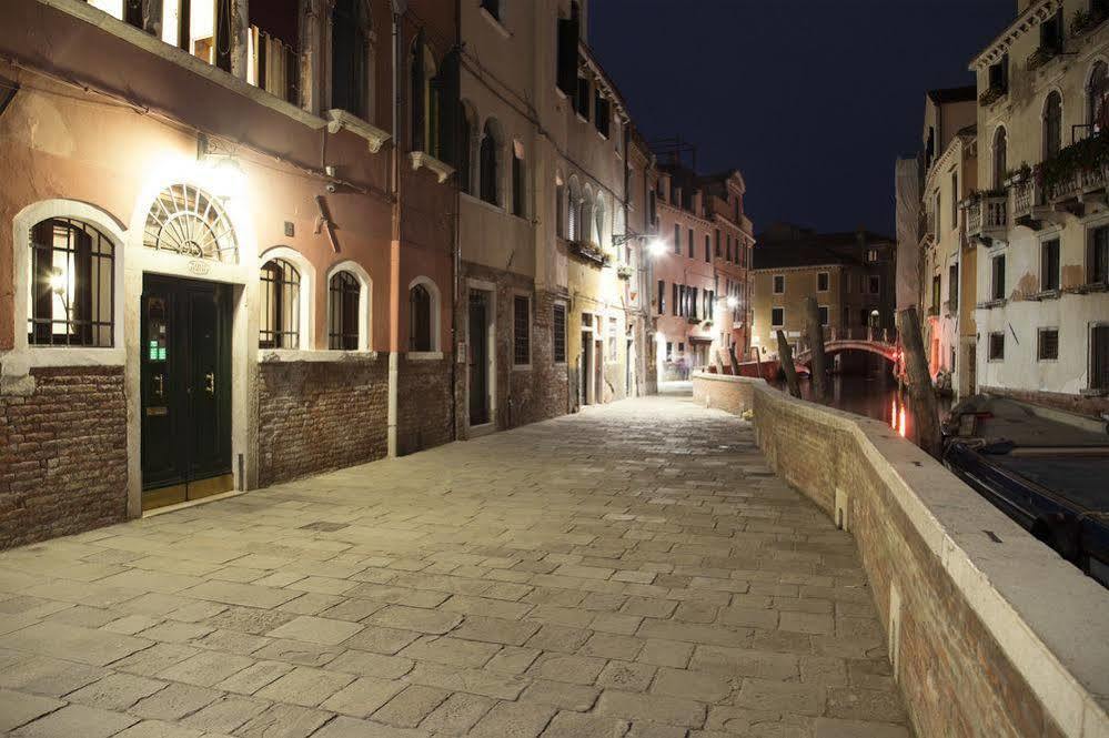 Casa Dei Cavalieri *