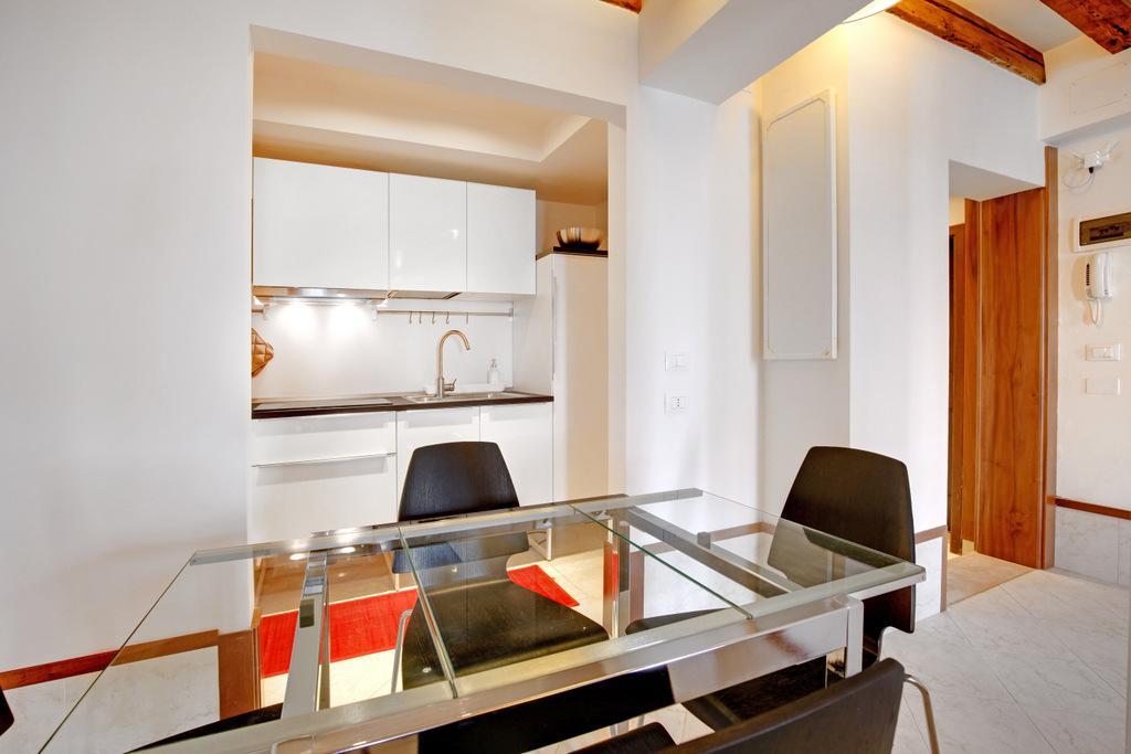 Venetian Grand Canal Apartment Venice