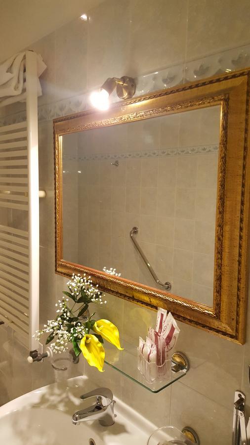 Canal Hotel Venice