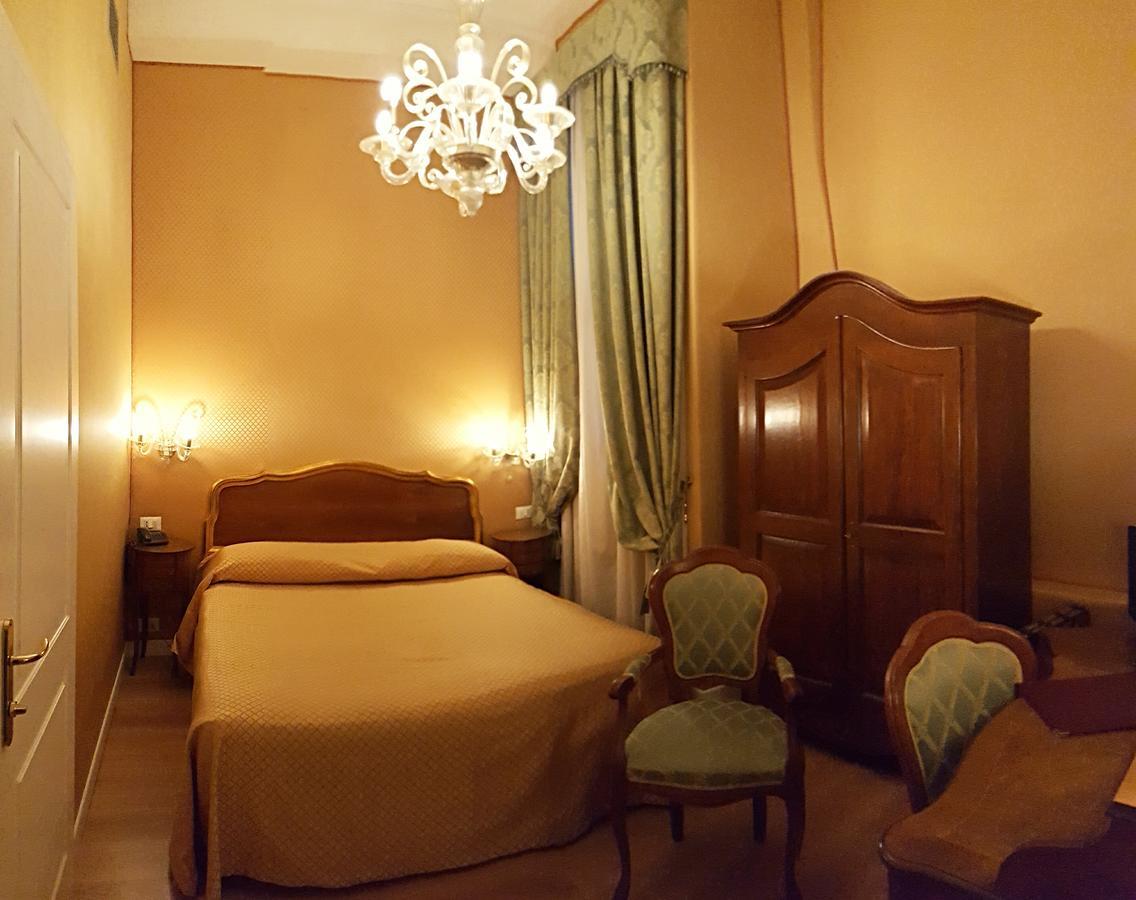 Hotel Canal