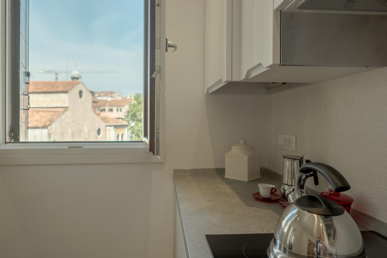 Ca' Dandolo, Affaccio Sul Canale Apartamento Veneza