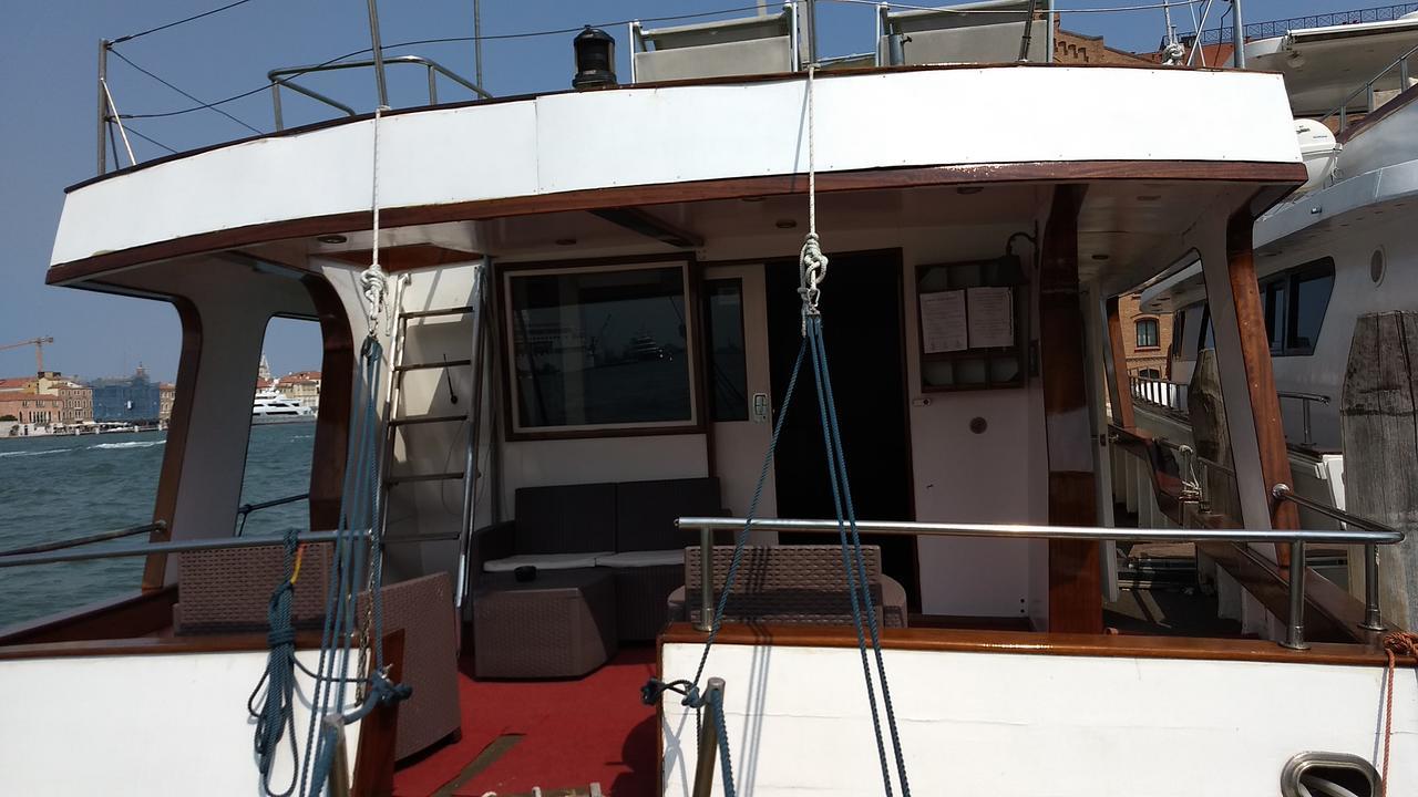 Yacht Fortebraccio Botel