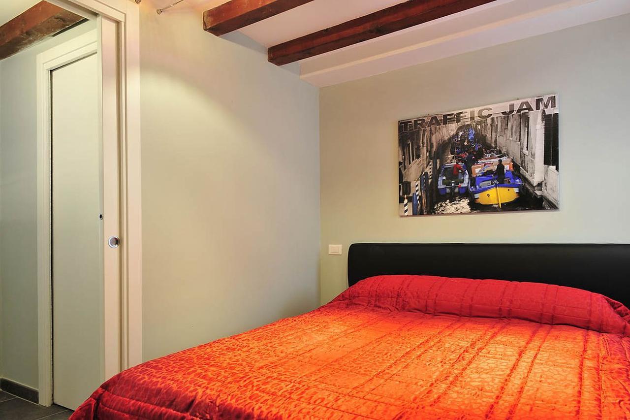 La Vida - Faville Apartment