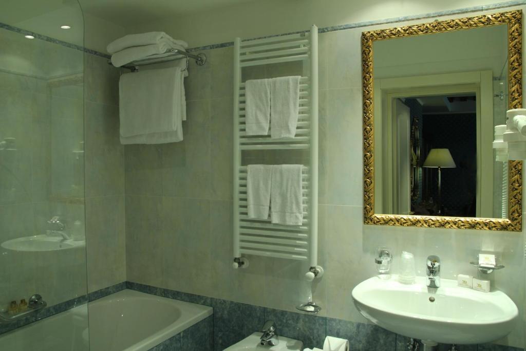 Hotel Corte Contarina 3*