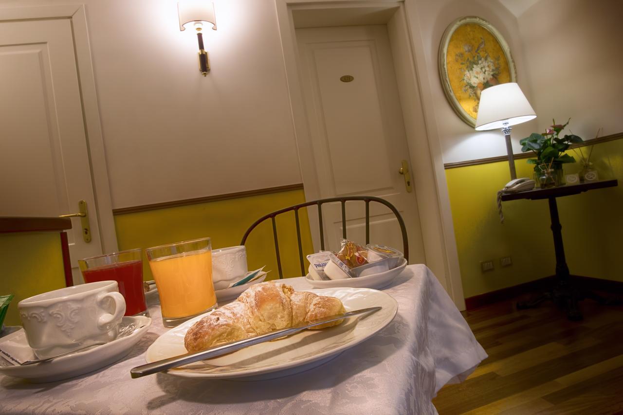 Residenza Goldoni Venice