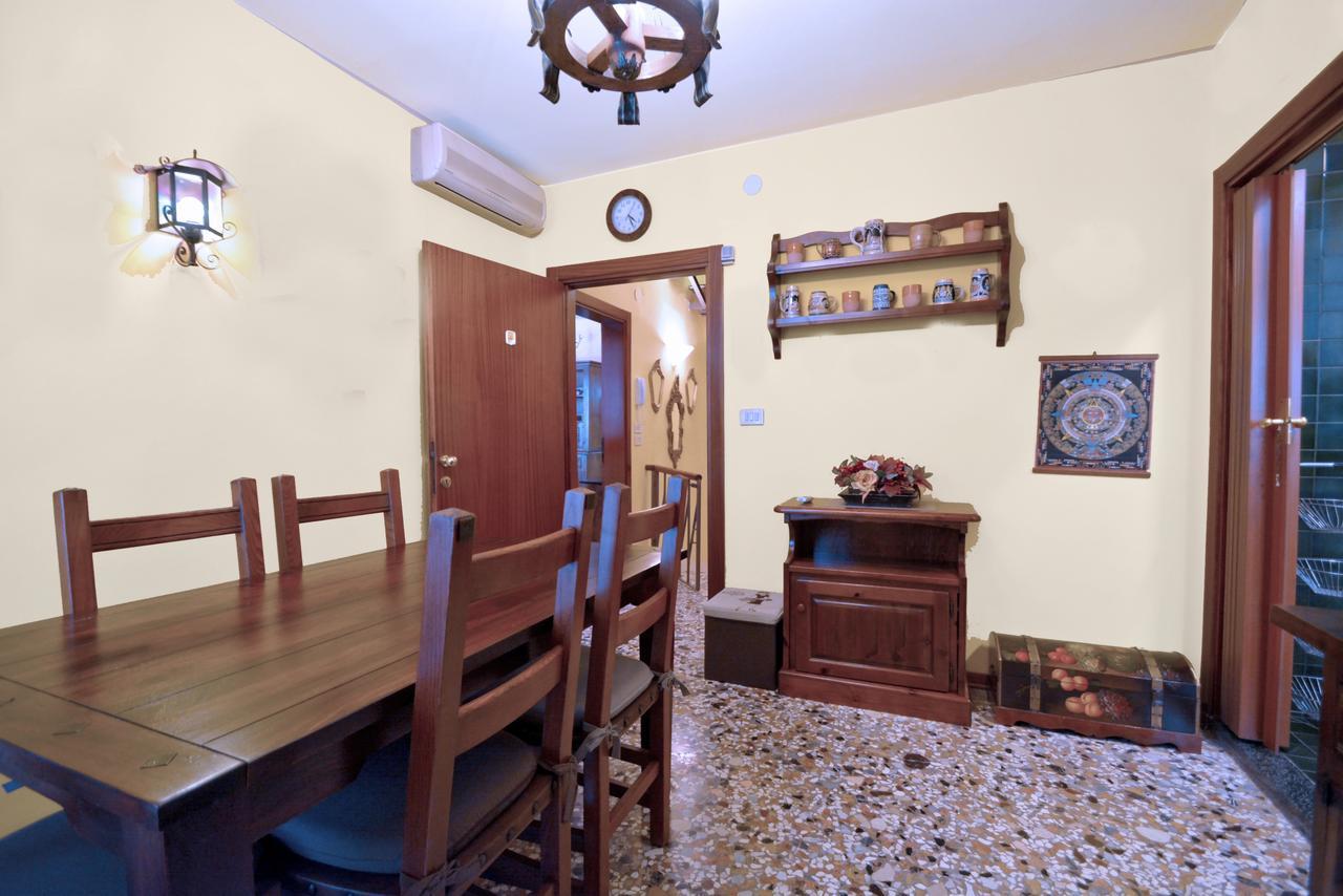 Ve.n.i.ce Cera Casa Della Zia *