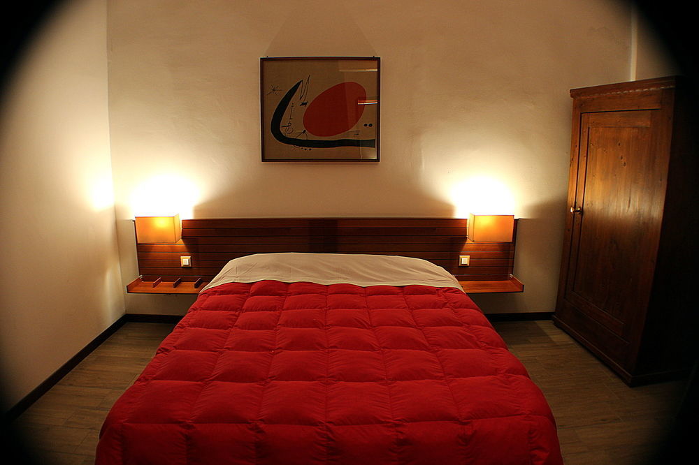 Art Dreams Bed & Breakfast 3*