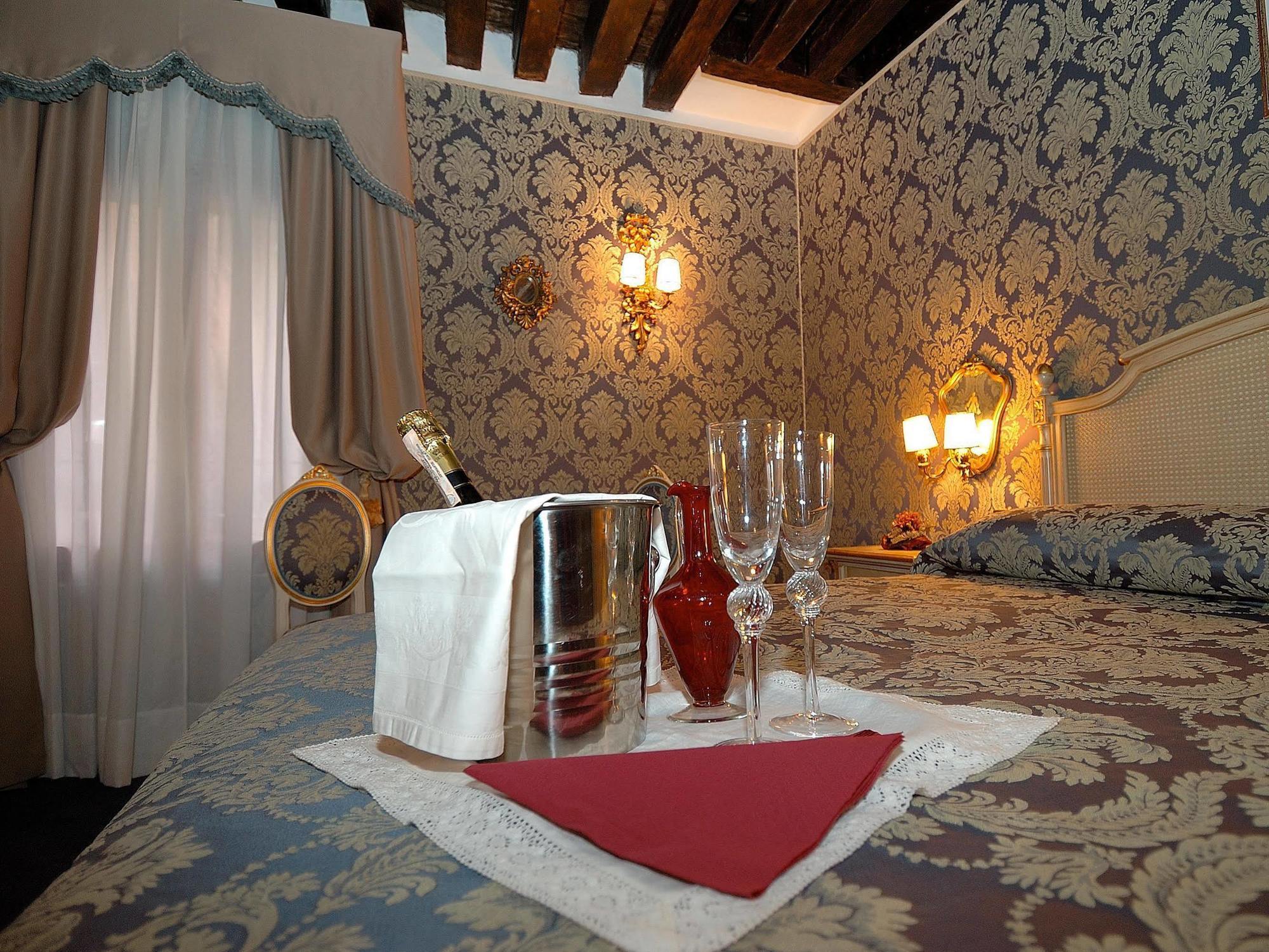 Residenza La Loggia Venice