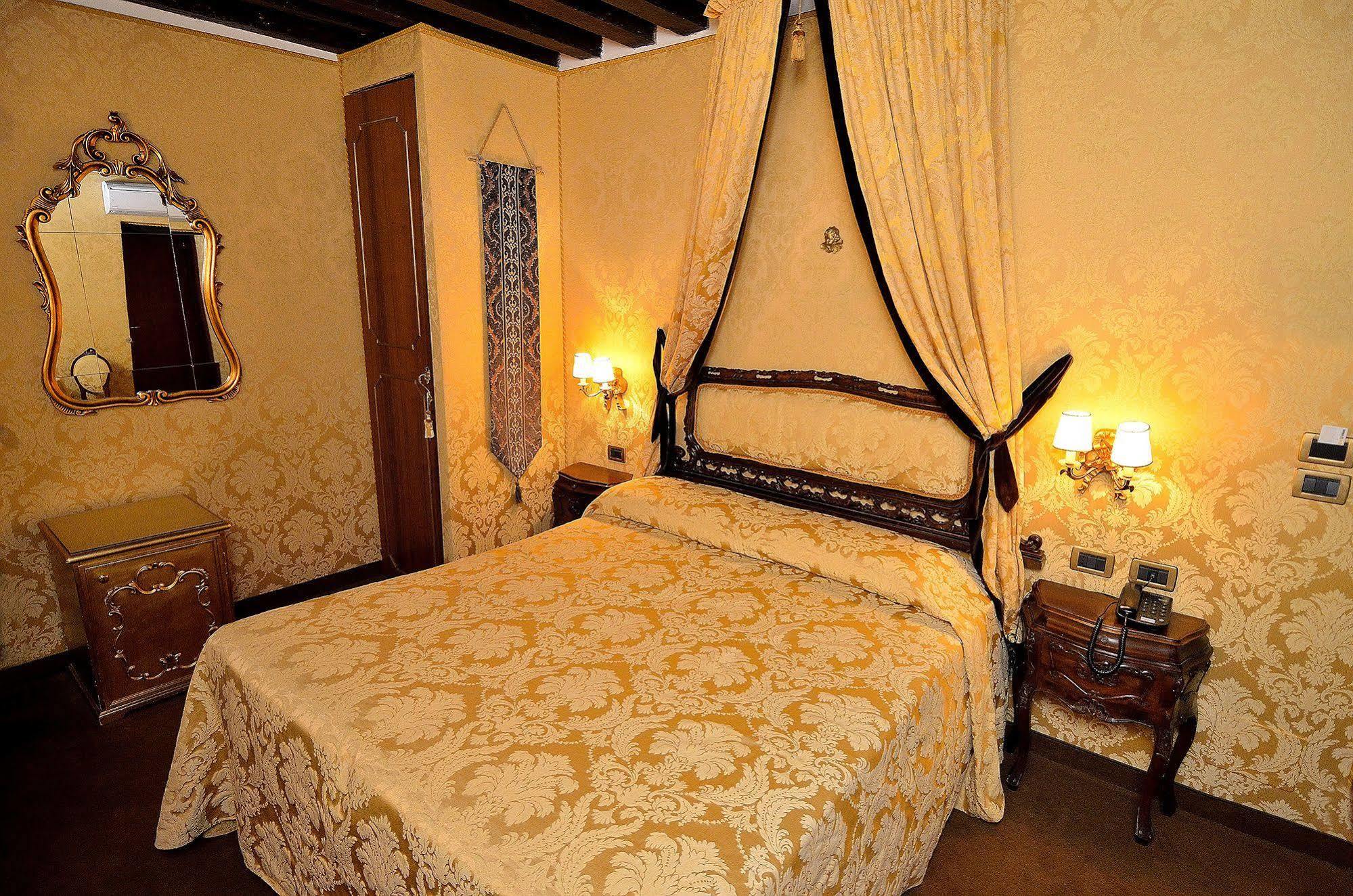 Bed & Breakfast Residenza La Loggia Venice