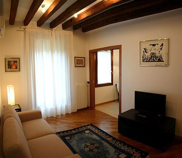 Salmaso Apartments *