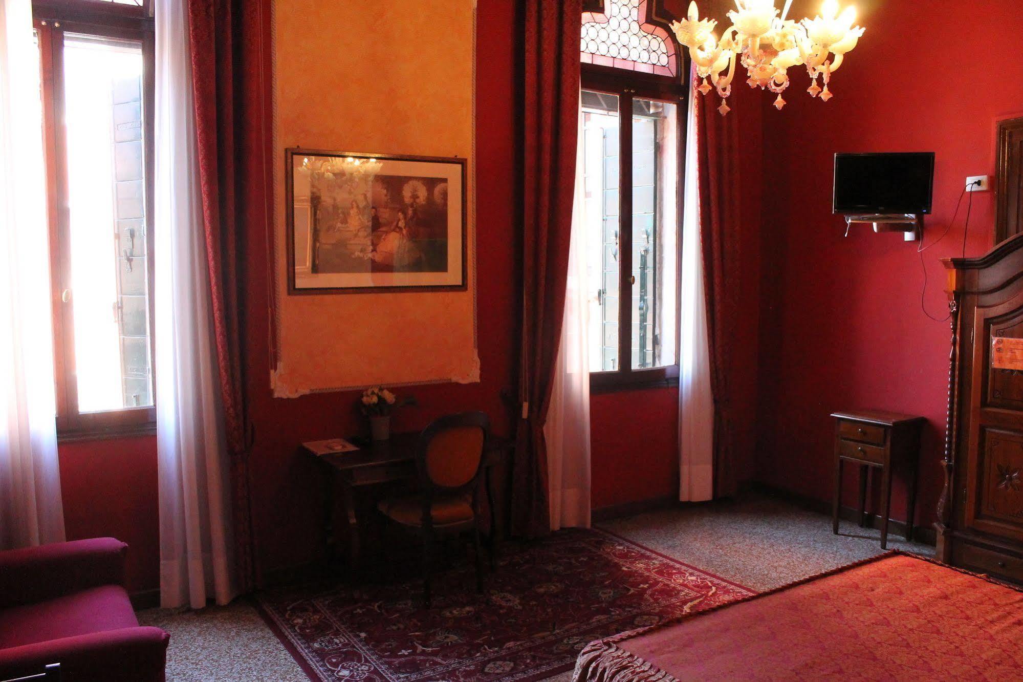 Hotel Lion Morosini Palace Veneza