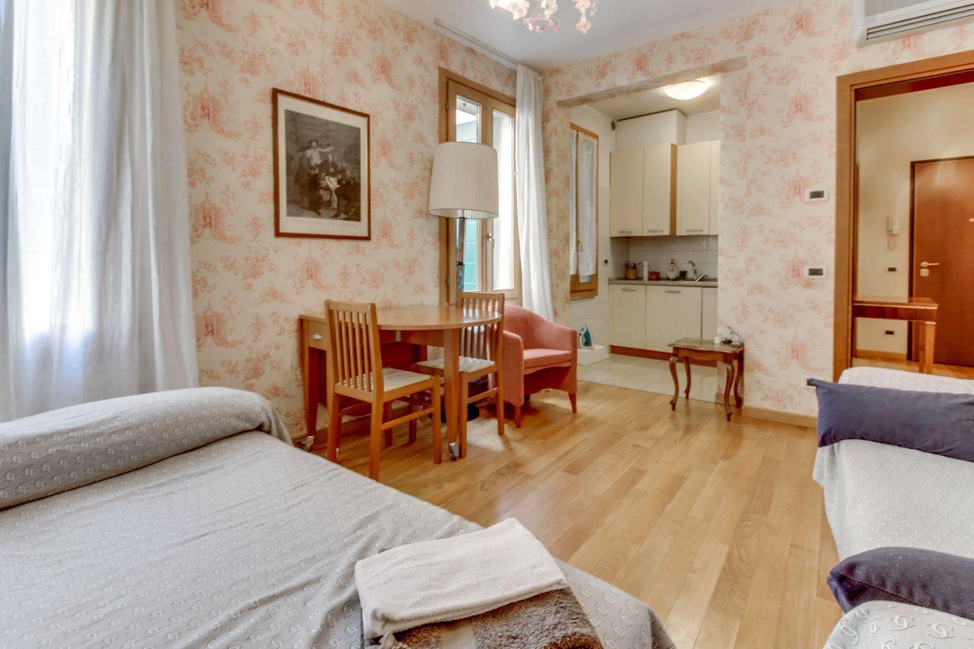 Residenza Goldoni Bed & Breakfast