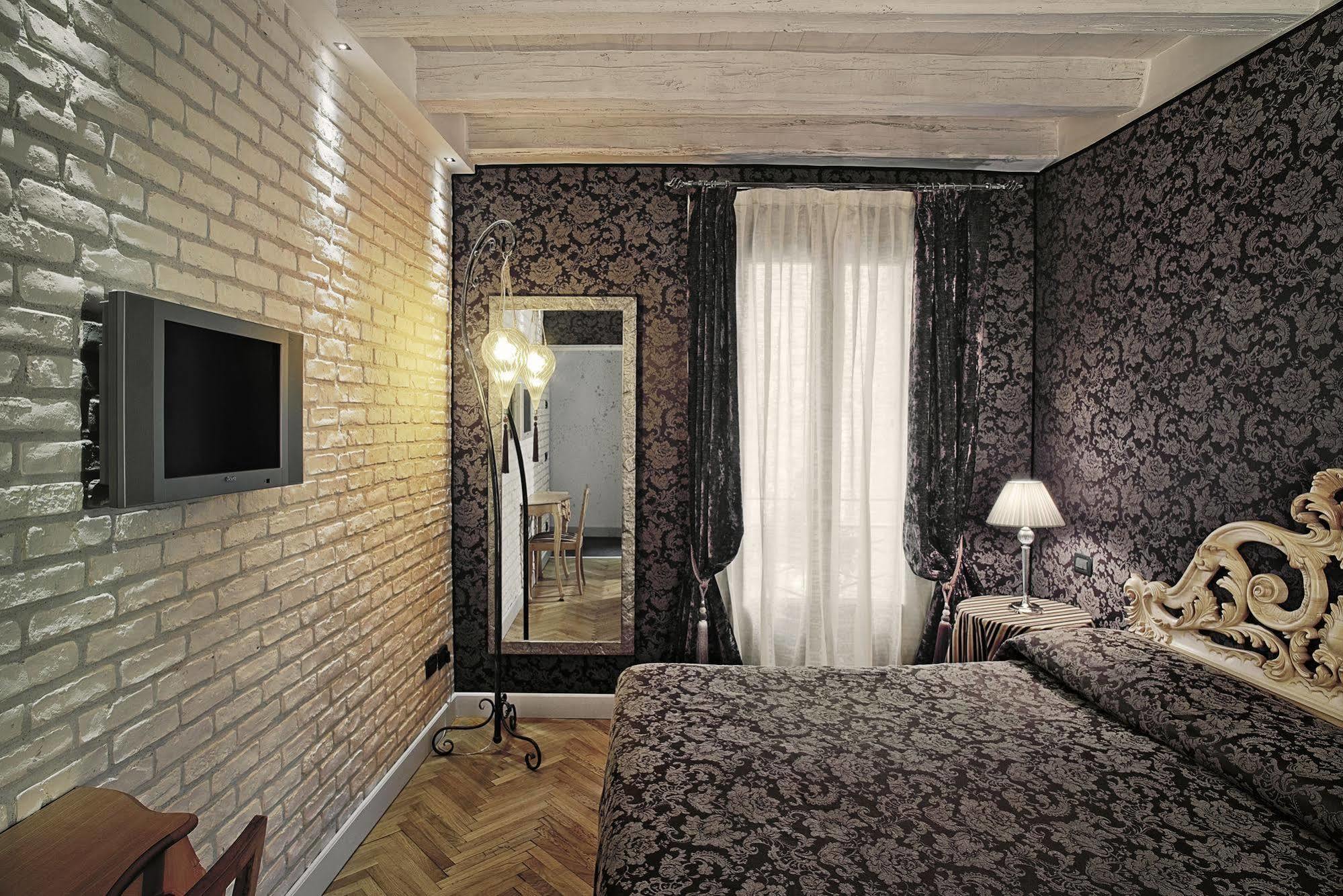 Bed & Breakfast Bloom Settimo Cielo