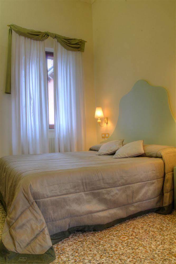 Ca' Della Corte 2*