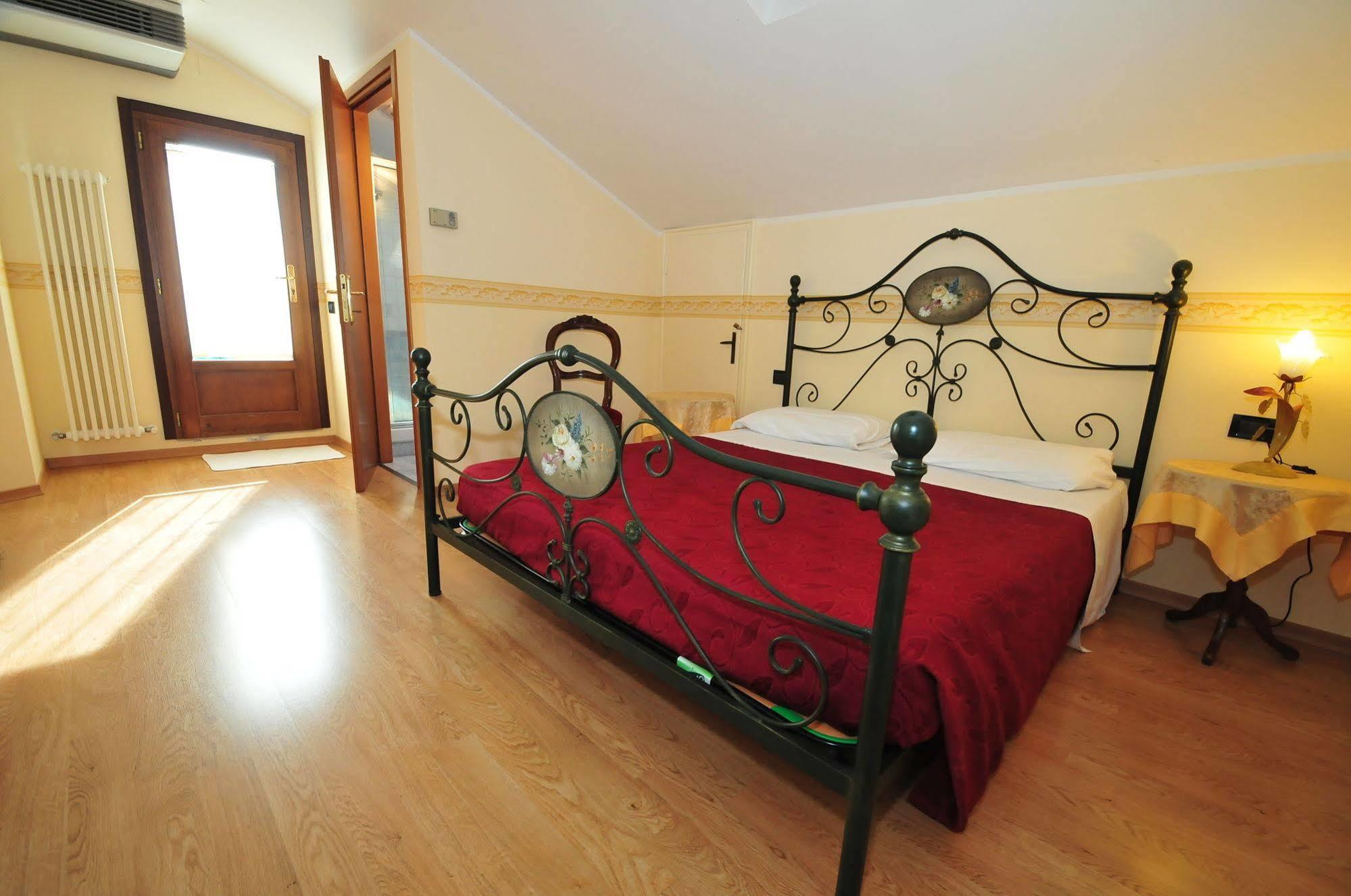 Hotel Sant'anna *