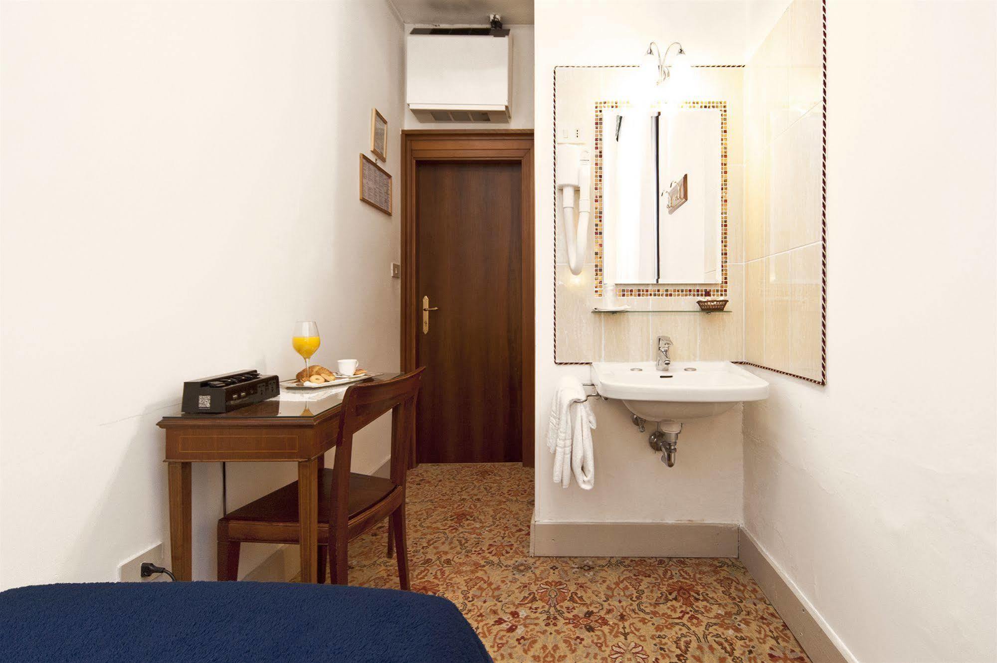 Hotel Fava