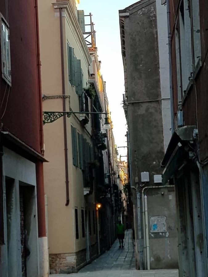 Angolo Fiorito Veneza