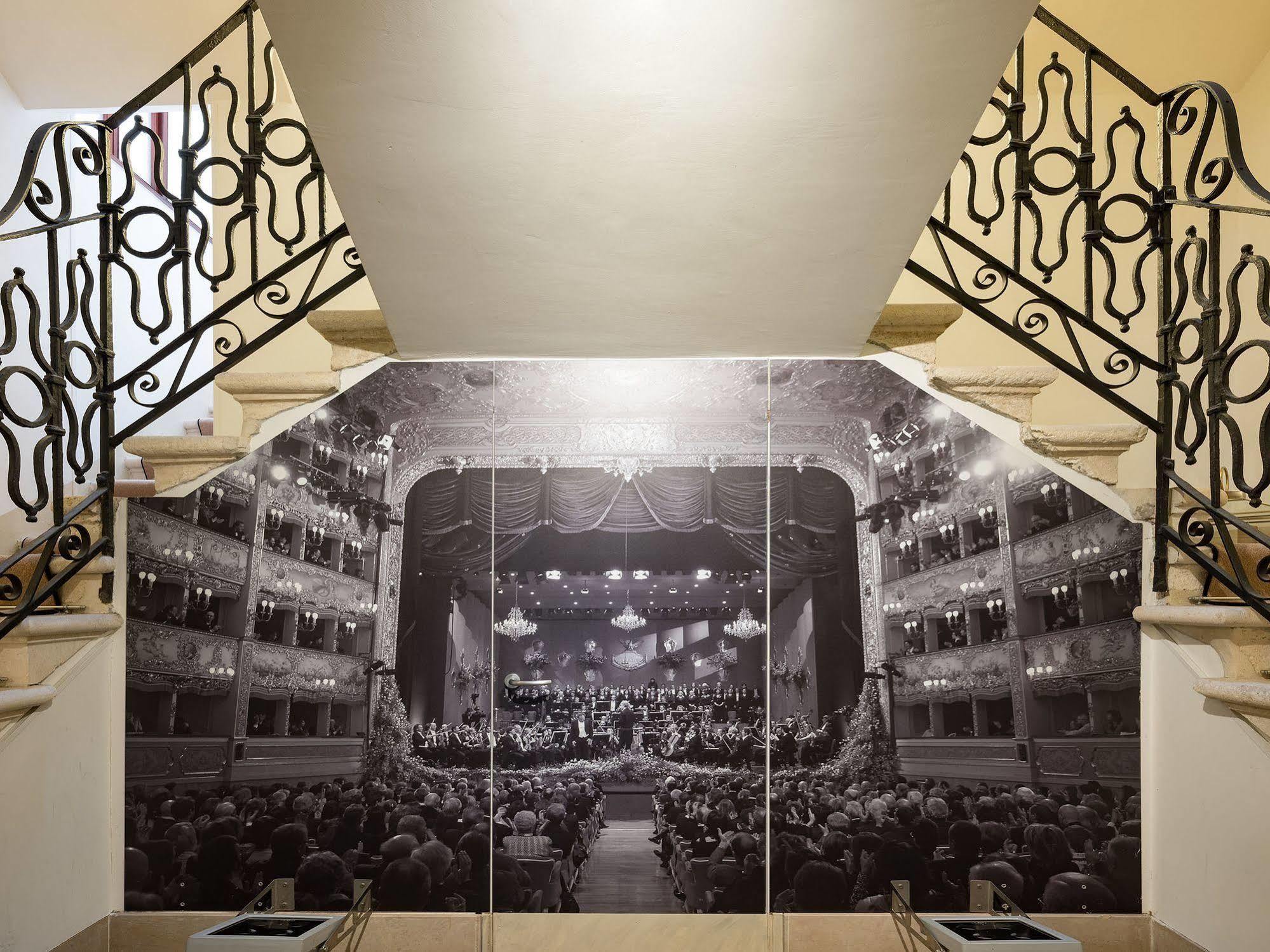 Dell'opera Hotel Veneza