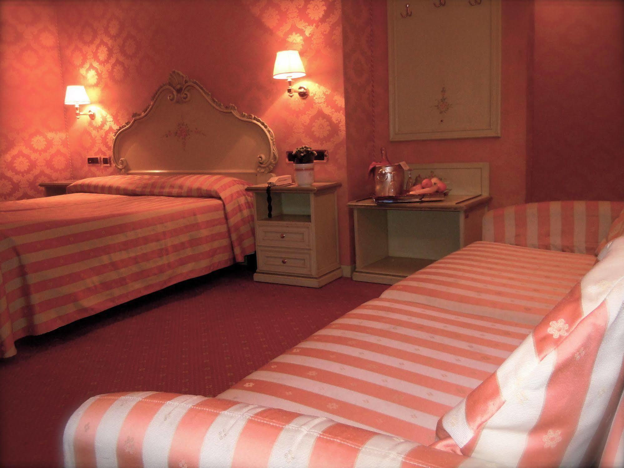 Lux Hotel Venice