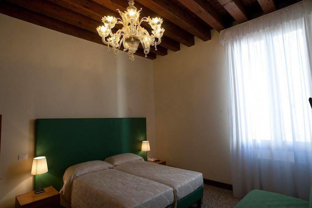 Bed & Breakfast Foresteria Levi 2*